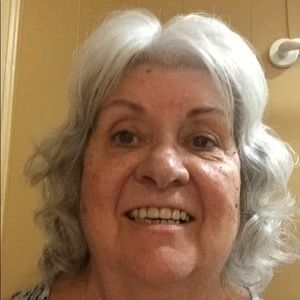 Meet your Posher, Beverly